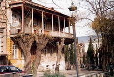 Baumhaus in Tiflis
