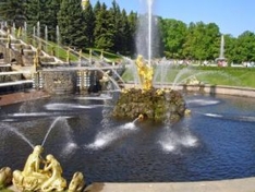 Brunnen im Petershof in St. Petershof