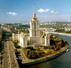 Hotel Ukraina an der Moskwa