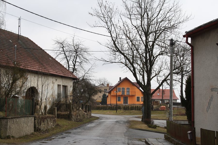 File:Center of Kochánov, Stránecká Zhoř, Třebíč District.jpg