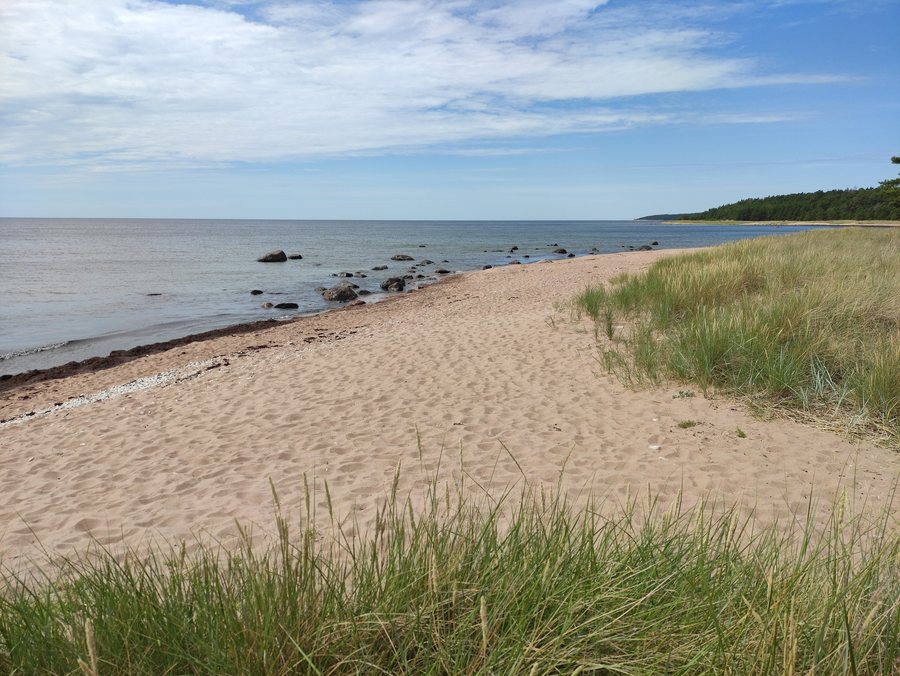 File:Kaleste rand, Kaleste, ostrov Hiiumaa, Estonia.jpg