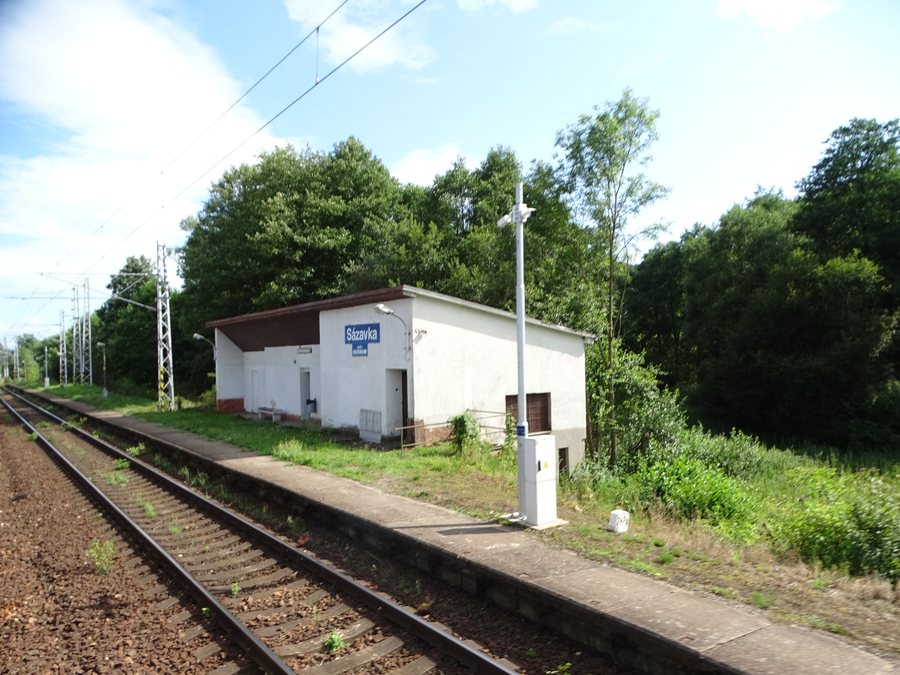 File:Sázavka, železniční zastávka (02).jpg