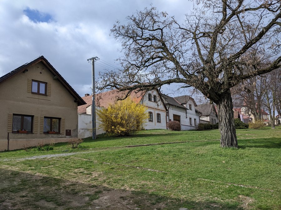 File:Uhelná Příbram - náměstí (1).jpg