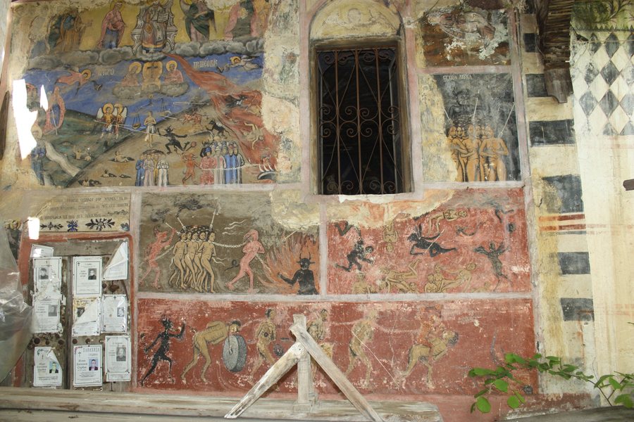 Frescos from Chukovets Pernik Province 01