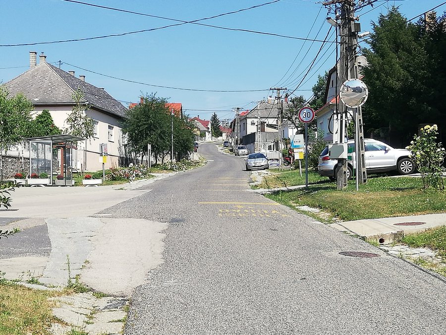 File:Faluközpont 20240712 101101.jpg
