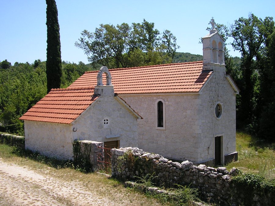 St. Michael's church in Struge, Pozla Gora