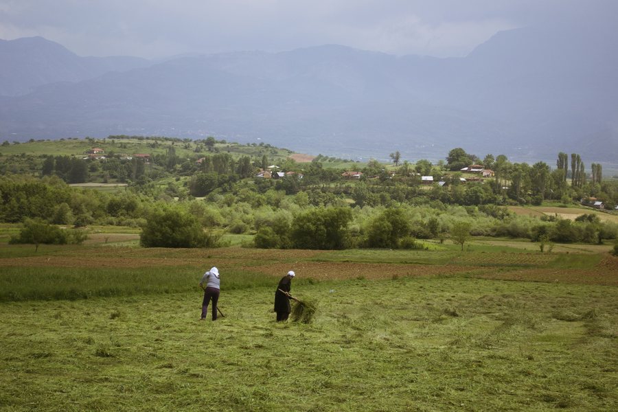 File:Albania outside of Peshkopi.jpg
