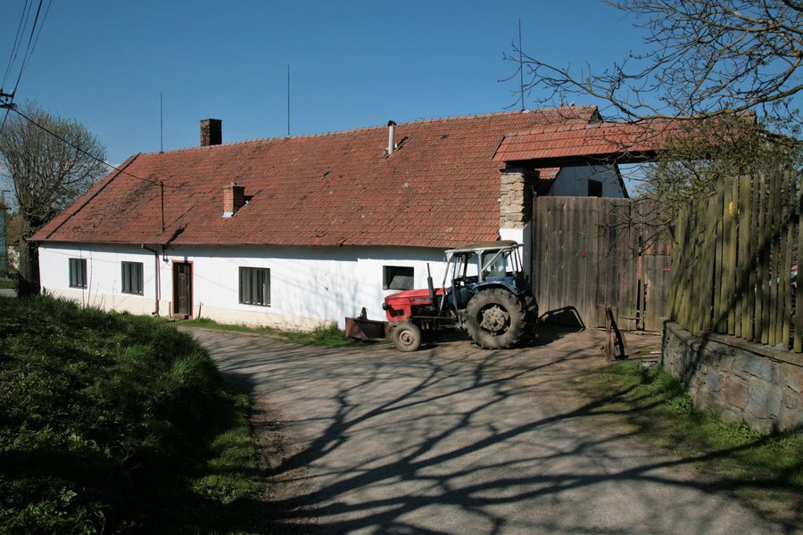 File:Radňoves, dům č. 13 (1059).jpg