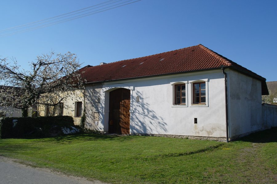File:Haškovcova Lhota (001).jpg