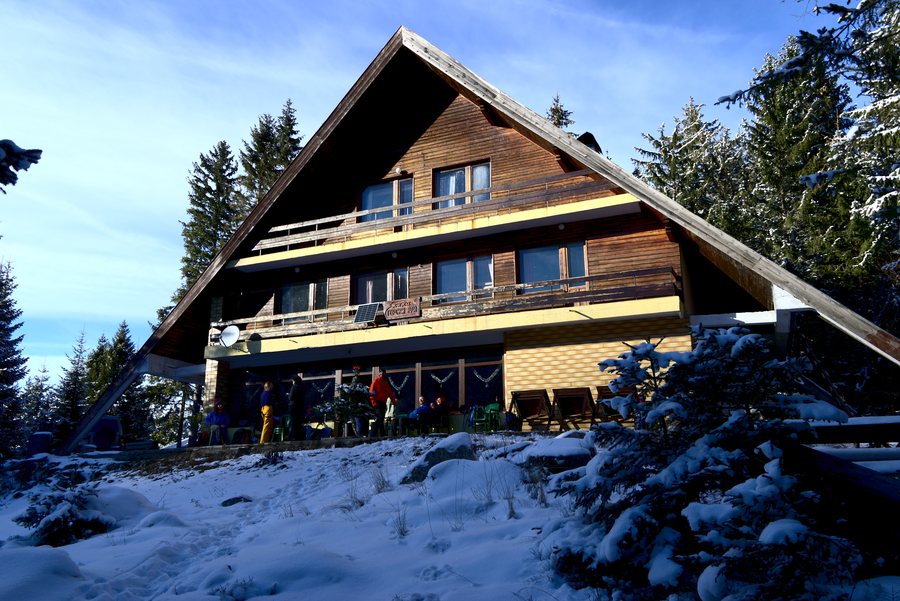 File:Hut 