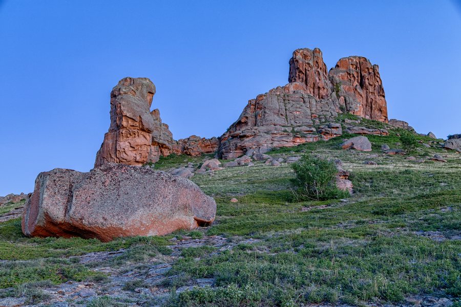 File:Edrey Mountains, Karaganda region, Kazakhstan. May 2025 04.jpg