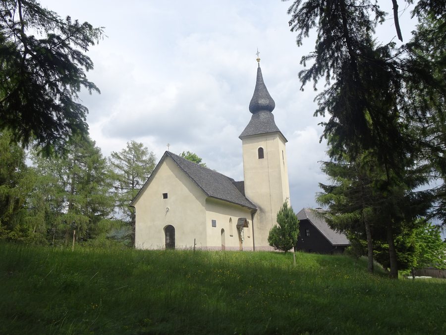 File:St. Jacob church Resnik 01.jpg