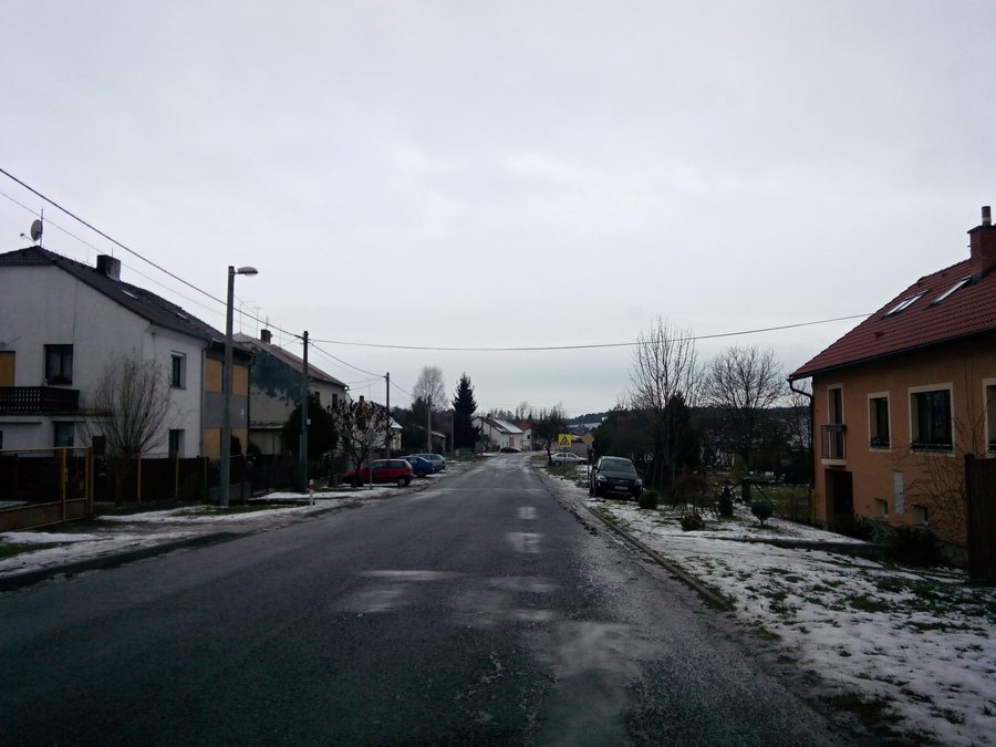 File:Nová Ves u Plzně (Průjezd obcí).jpg