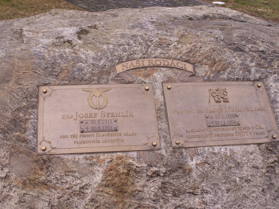 File:Pikárec-2.JPG