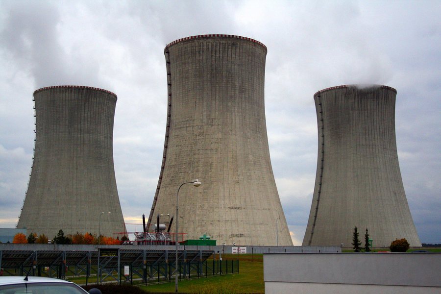 File:Cooling towers of Dukovany Nuclear Power Station near Dukovany, Třebíč District.jpg