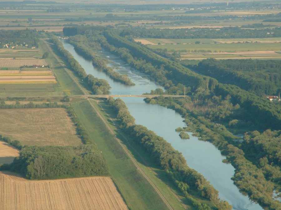 File:A Kettős-körös hídja Doboznál - panoramio.jpg