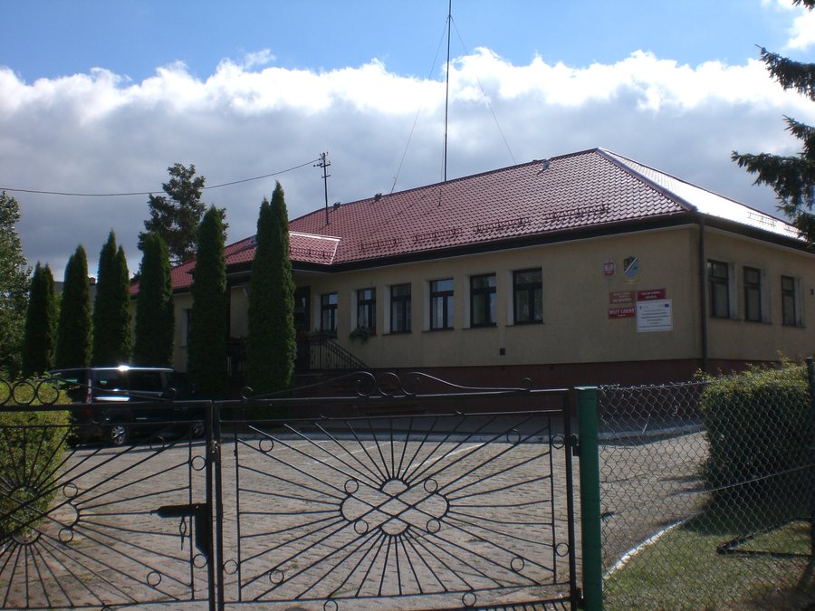 File:Szemud - Urząd Gminy.jpg
