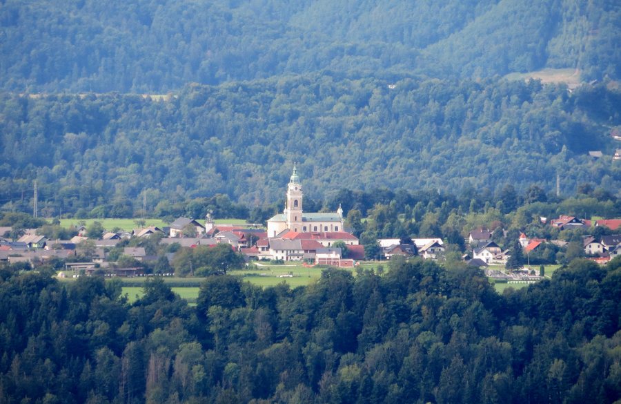 File:Brezje Radovljica Slovenia.jpg