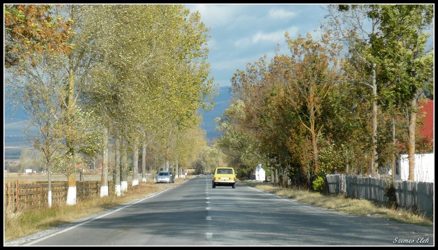 File:Borzont 537131, Romania - panoramio.jpg