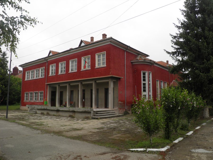 File:Krusheto,Veliko Tarnovo Province.jpg