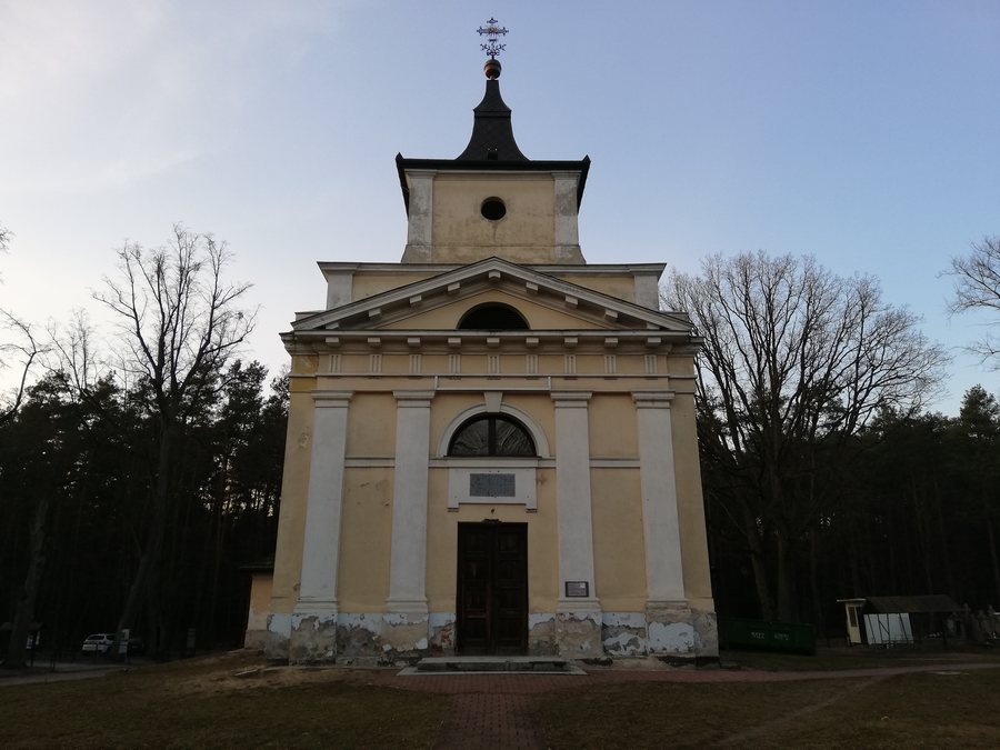 File:Kościół parafialny św. Rocha w Lipkowie3.jpg