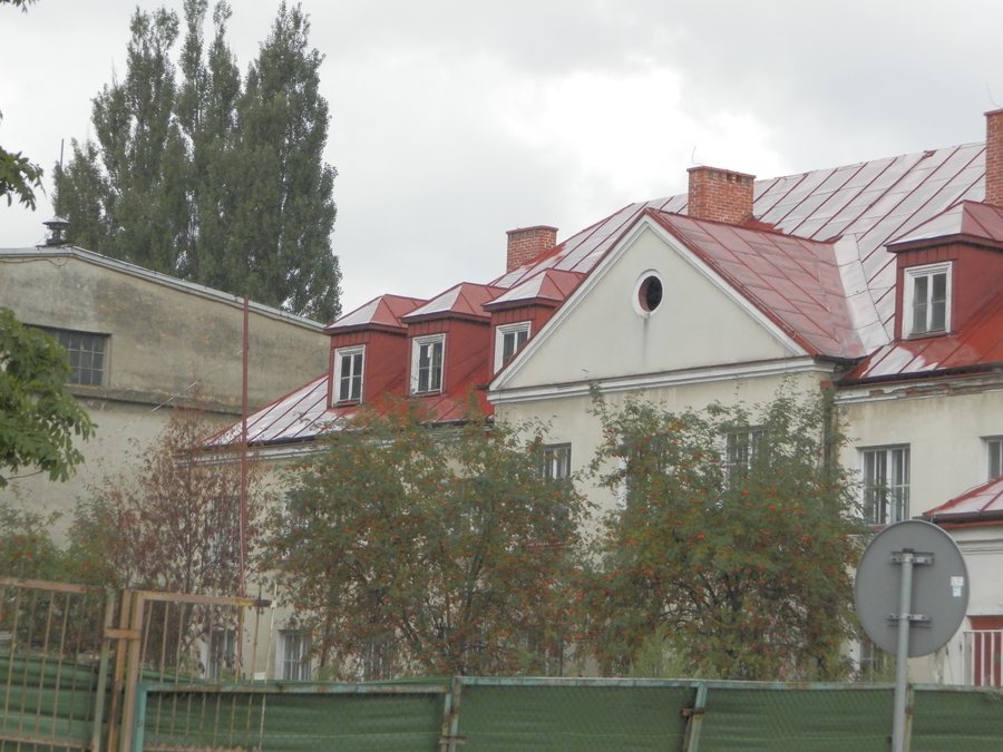 File:Cukrownia Elżbietów budynek biurowy 01.JPG