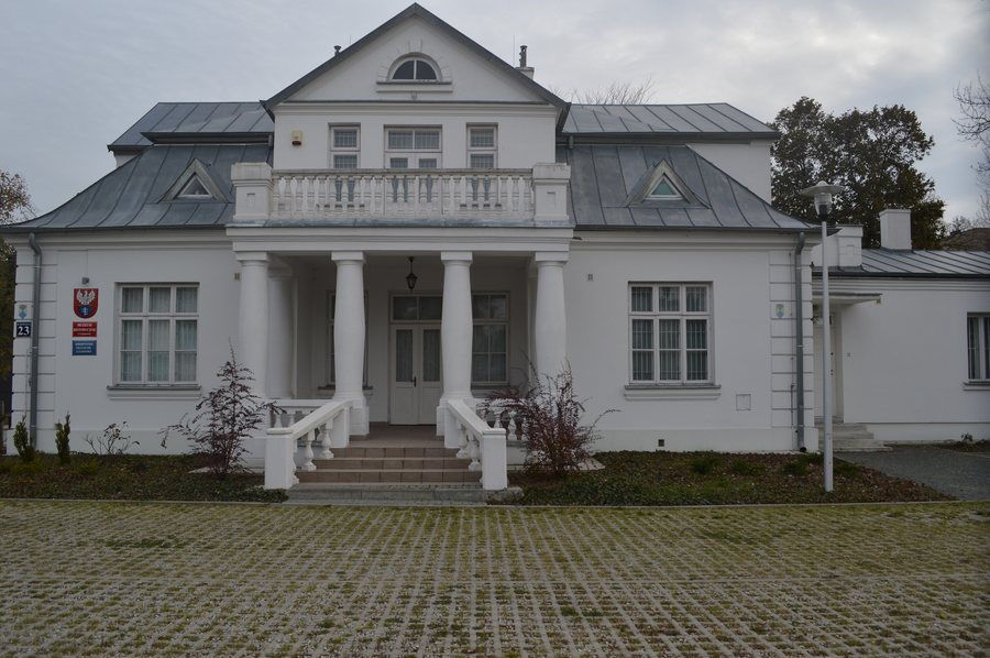 Legionowo, ul. Mickiewicza 23 - villa 