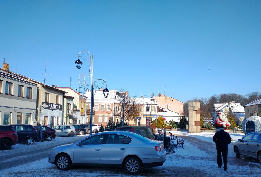 File:MOs810 WG 30 2023 (Oskar Kolberg Square in Przysucha) (2).jpg
