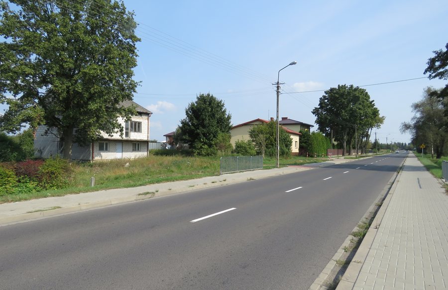 File:KAMPINOS A 04.jpg