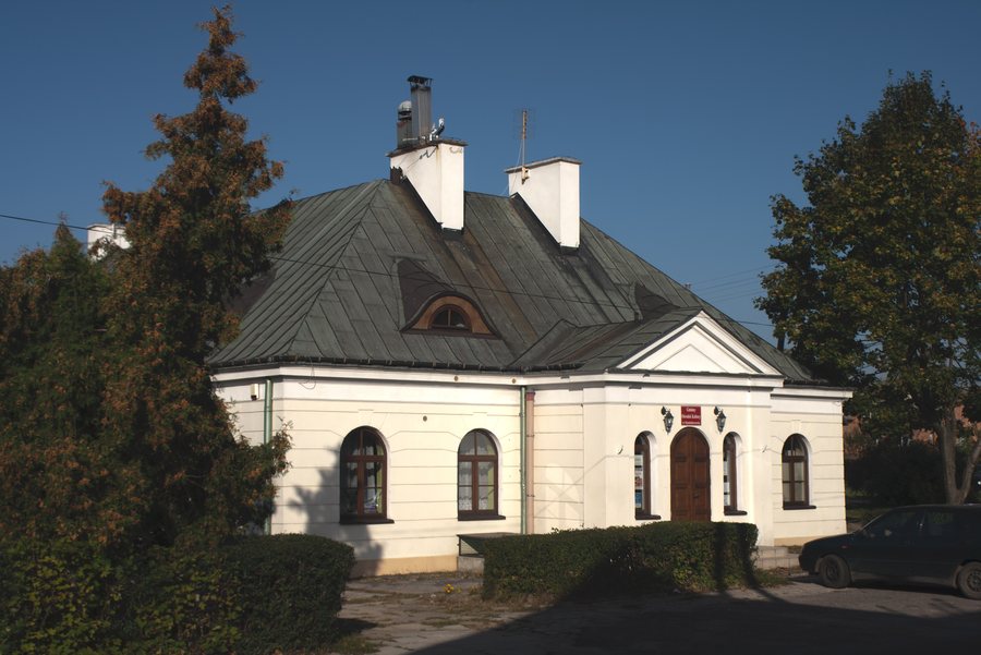 File:Stanisławów, Zajazd, Rynek.jpg