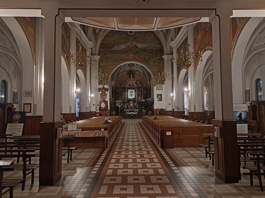 Wołomin Church of Our Lady of Częstochowa - interior