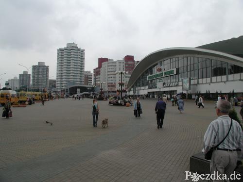 Markthalle vom Komarovka
