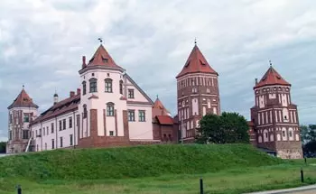 Schloss Mir