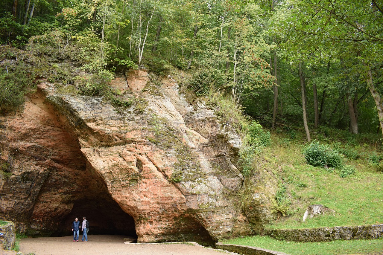 Sigulda - Höhle von Gutmanis
